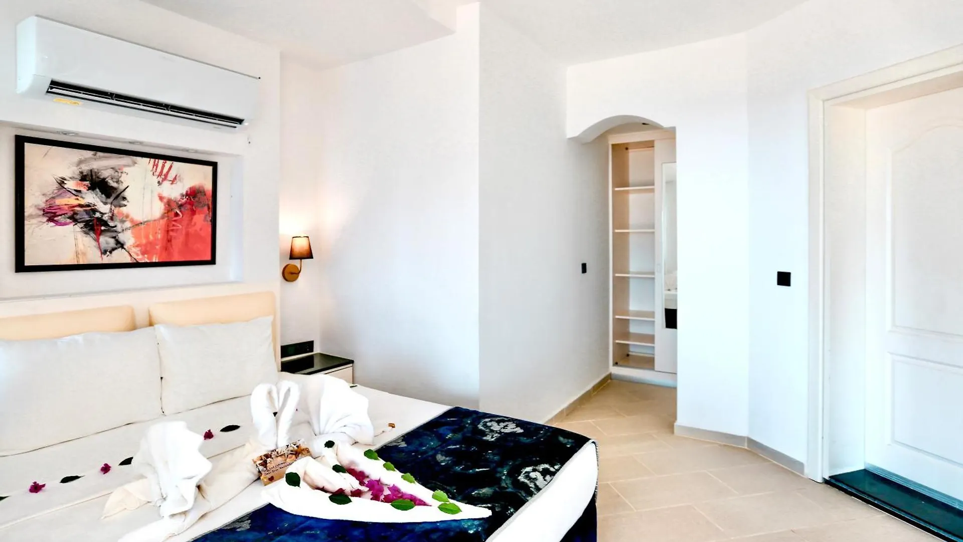 Tropical Deluxe Hotel Φετιγιέ