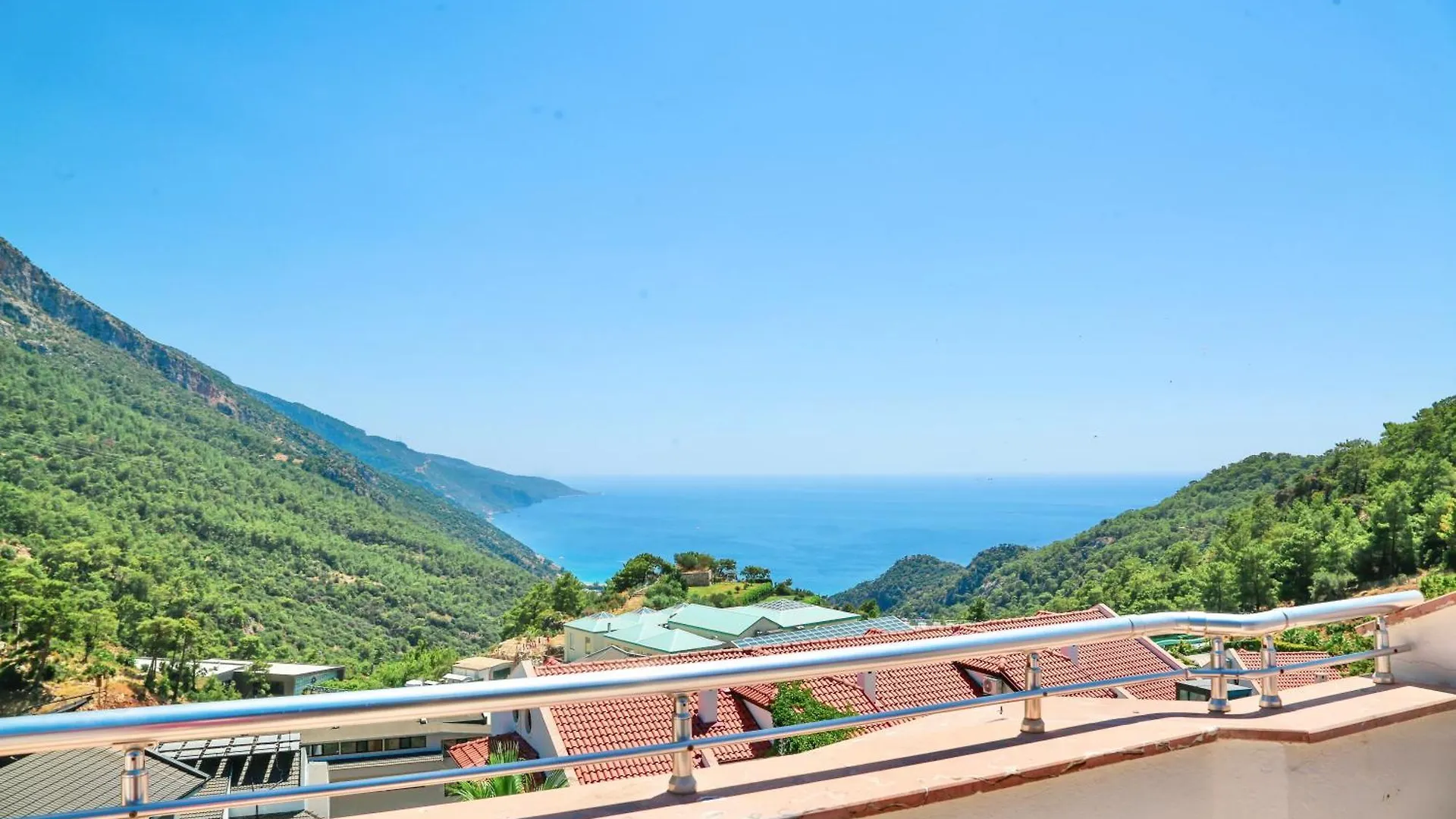 Tropical Deluxe Hotel Φετιγιέ