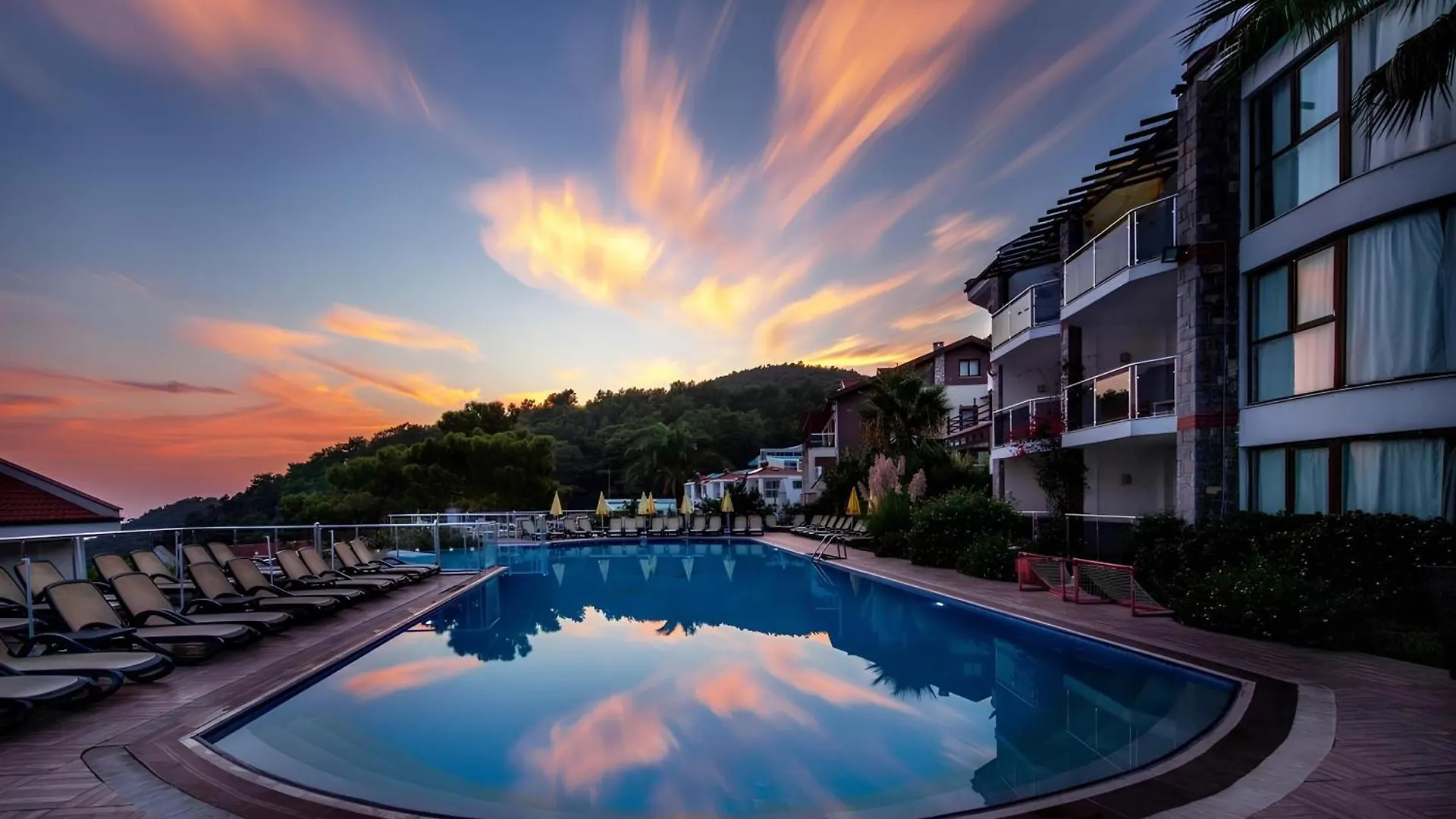 Tropical Deluxe Hotel Φετιγιέ