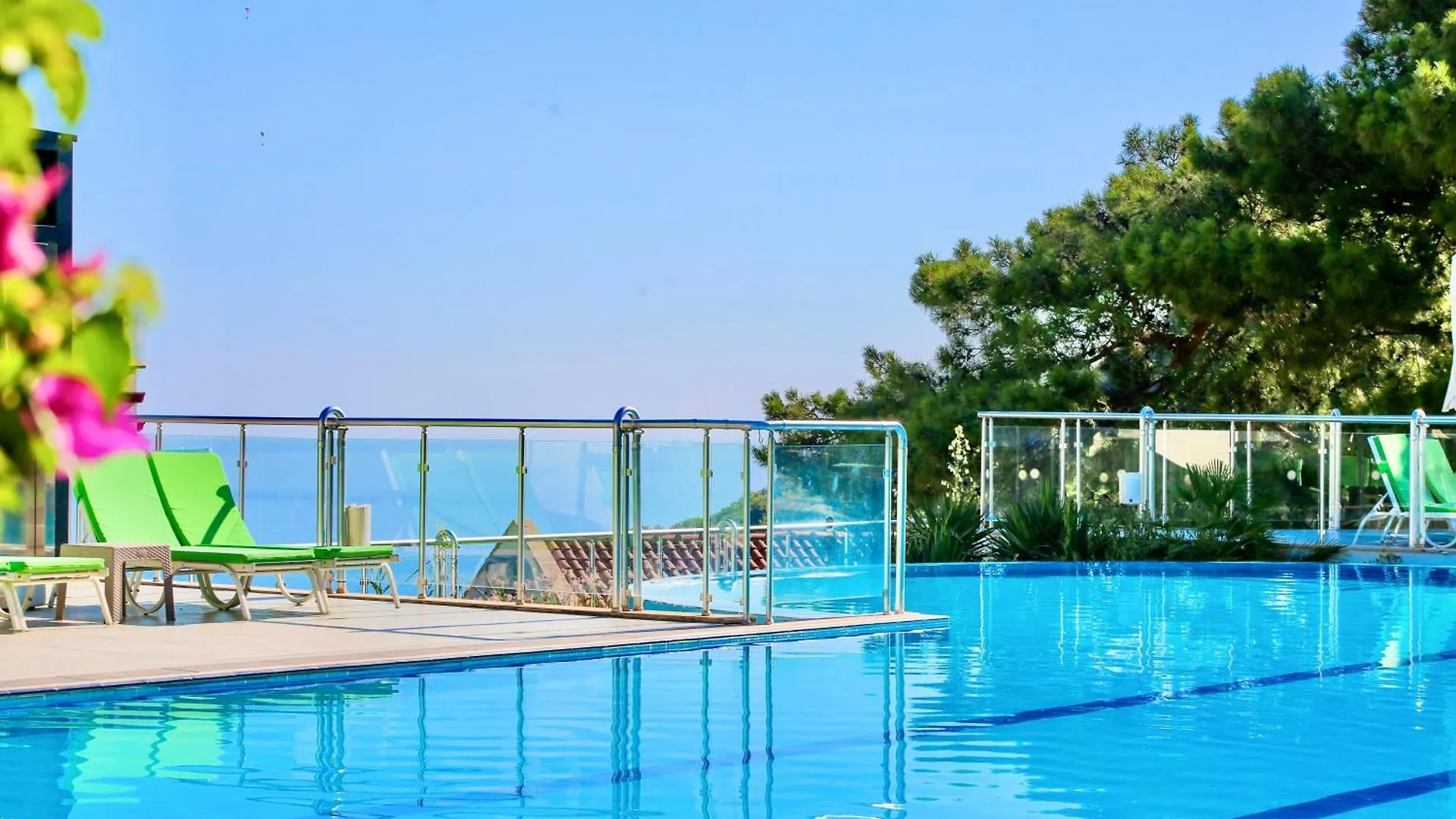 Tropical Deluxe Hotel Φετιγιέ